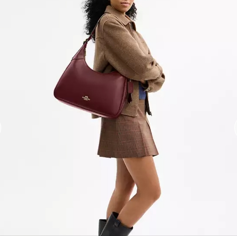Coach Ella Maroon Shoulder Bag - Picture 2 of 8